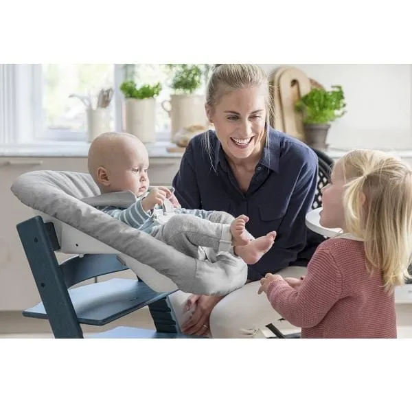 • Tripp Trapp® Newborn Set with toy hanger