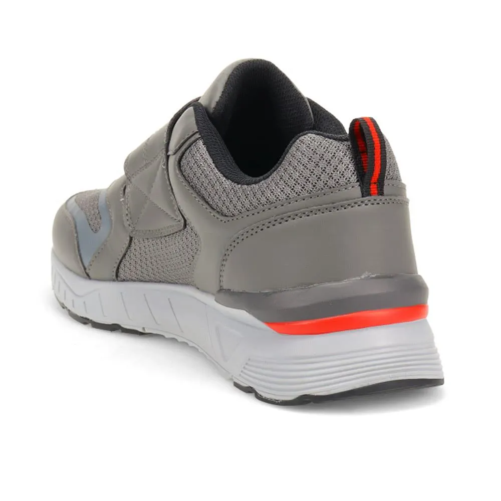 Extra-Wide Fitting Touch-Fasten Trainers - LEE / 326 510