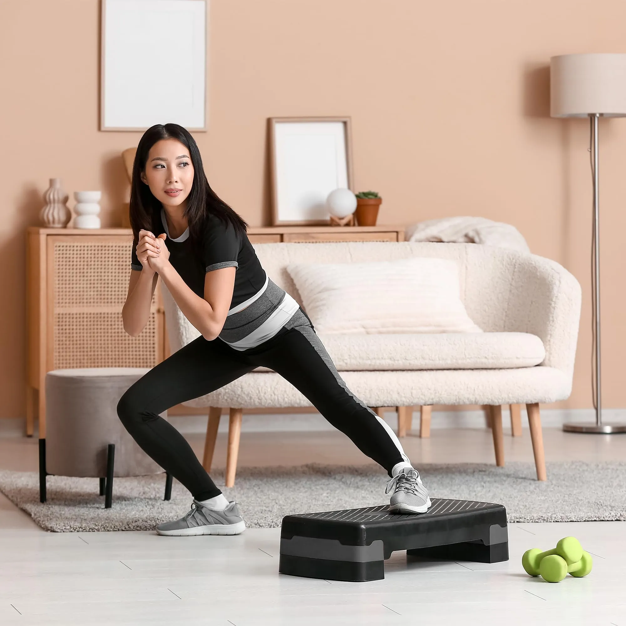 KAYMAN Stepper d'exercice  Stepper de fitness pour la maison et la salle de sport, adapt pour l'arobic, le cardio, les poids, le yoga, l'entranement DVD  2 niveaux de hauteur rglables (10,15 cm)