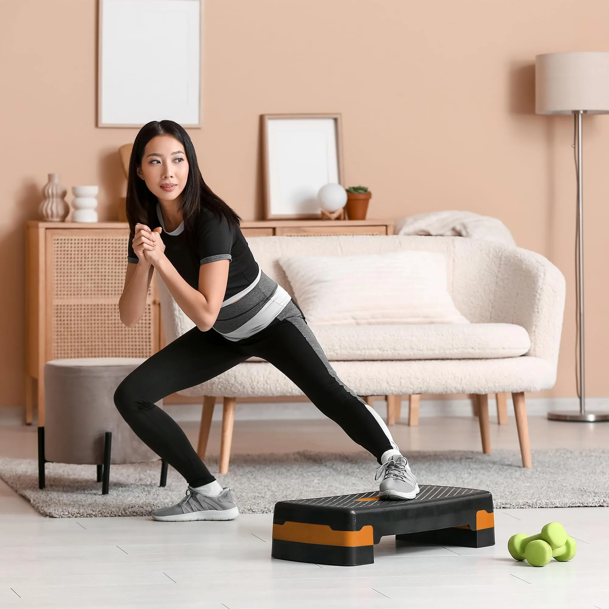 KAYMAN Stepper d'exercice  Stepper de fitness pour la maison et la salle de sport, adapt pour l'arobic, le cardio, les poids, le yoga, l'entranement DVD  2 niveaux de hauteur rglables (10,15 cm)