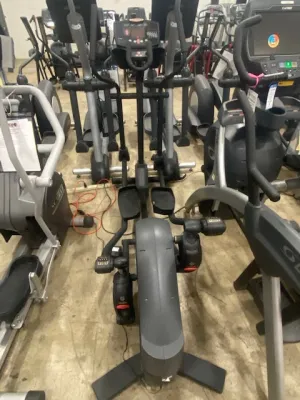 Life Fitness x5 Elliptical Cross-Trainer - Used